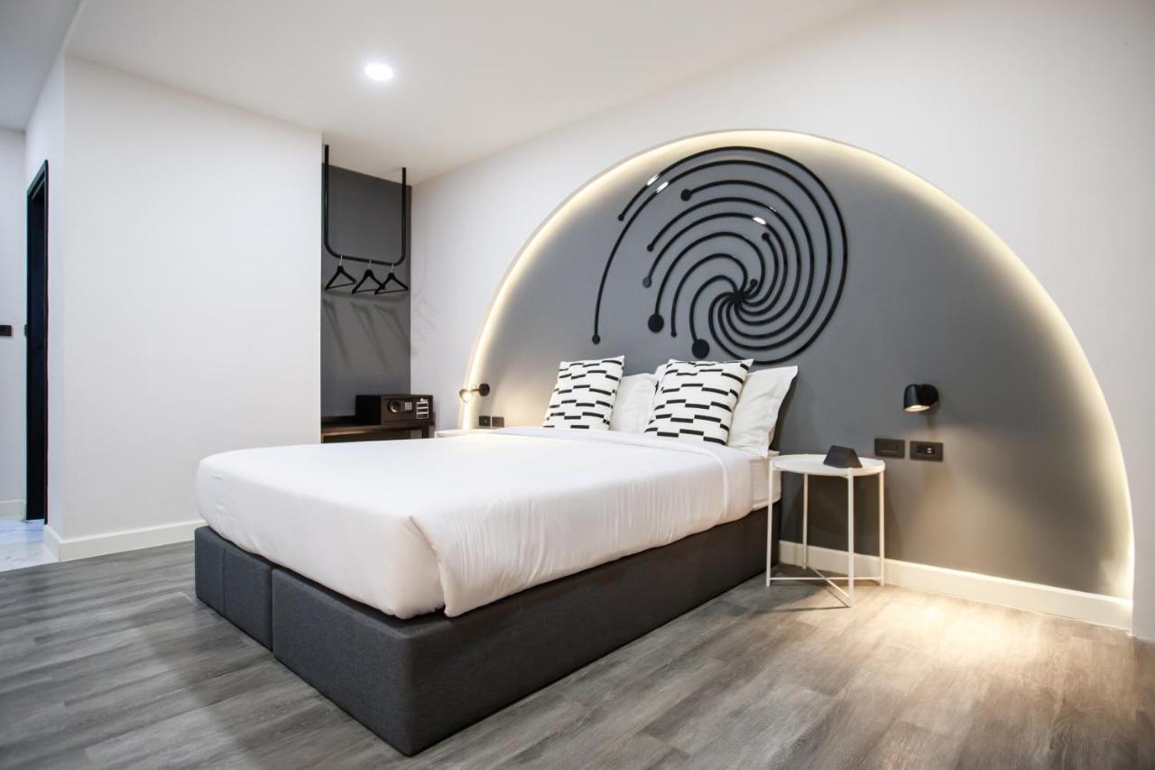Sr Grand Hotel Chiangmai Chiang Mai Dış mekan fotoğraf